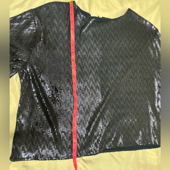 MUST GO NOW!! ✨LAST CHANCE FINAL SALE!!✨Zara Navy Blue Sequin Top - Picture 8 of 12
